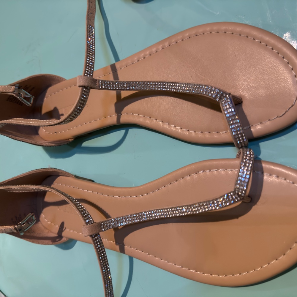 Sandal 8.5 just fab